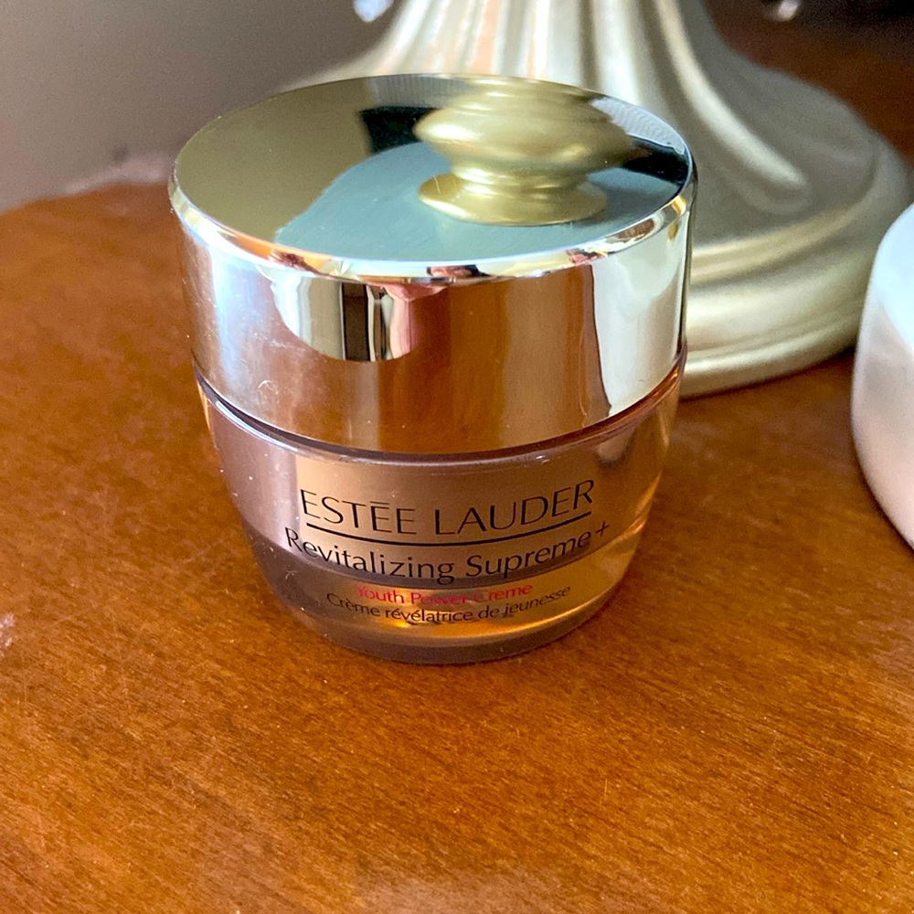 🆕 Estée Lauder youth power cream 15ml